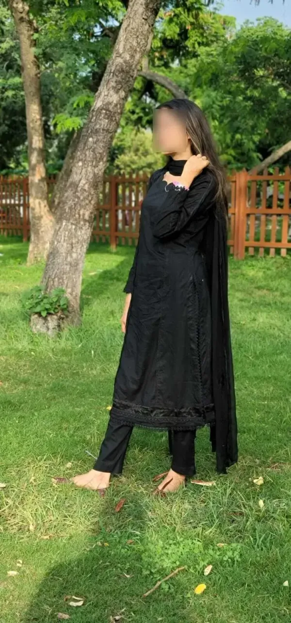 Kameez & Capri (Black)